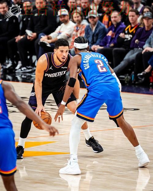 布克状态回升引发热议 球队状态回暖值得关注